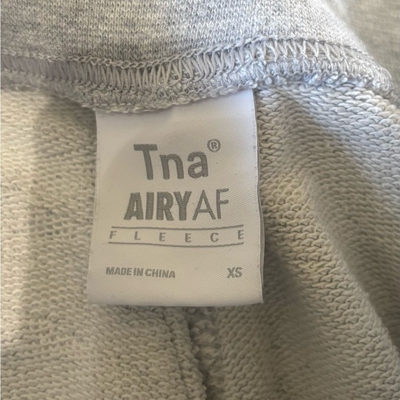 TNA Aritzia Airy AF Heather Gray Sweatpants XS - Picture 6 of 8